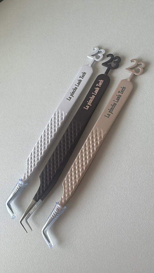 23 slim volume tweezers