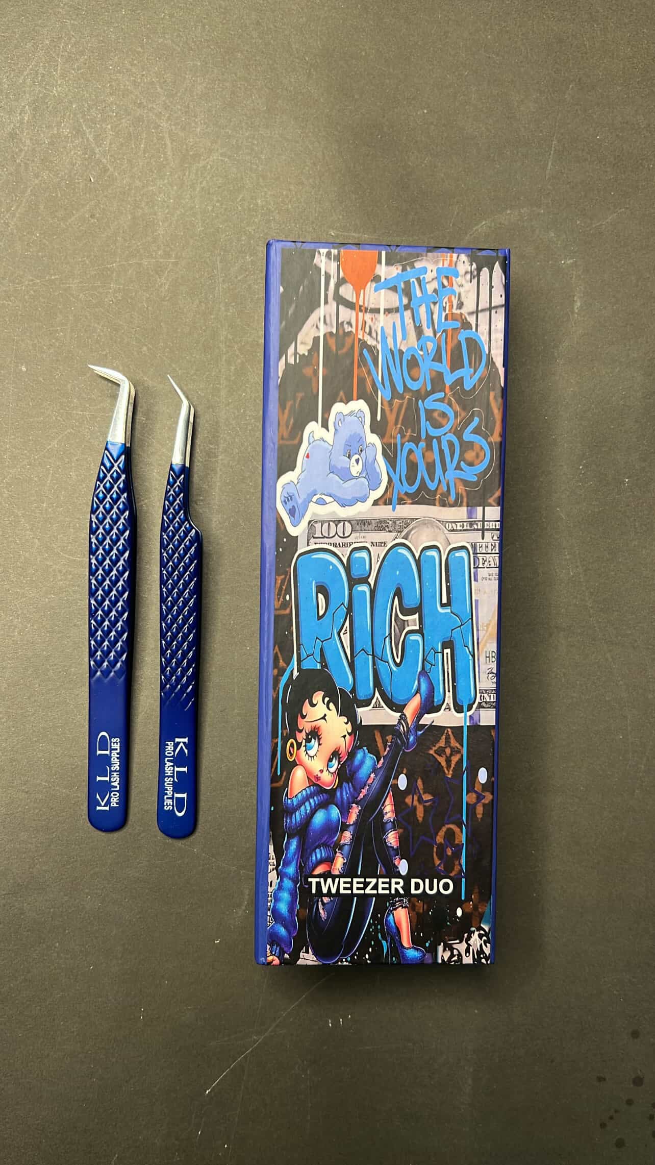 Betty Boop tweezers