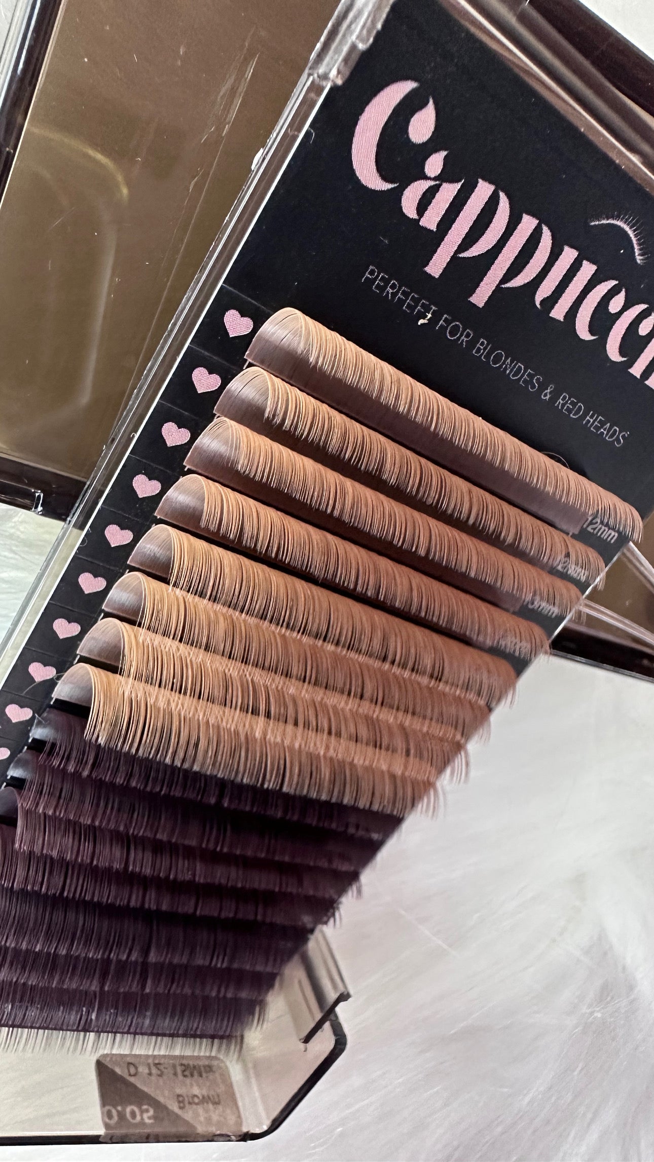 Cappuccino brown .05 lash tray
