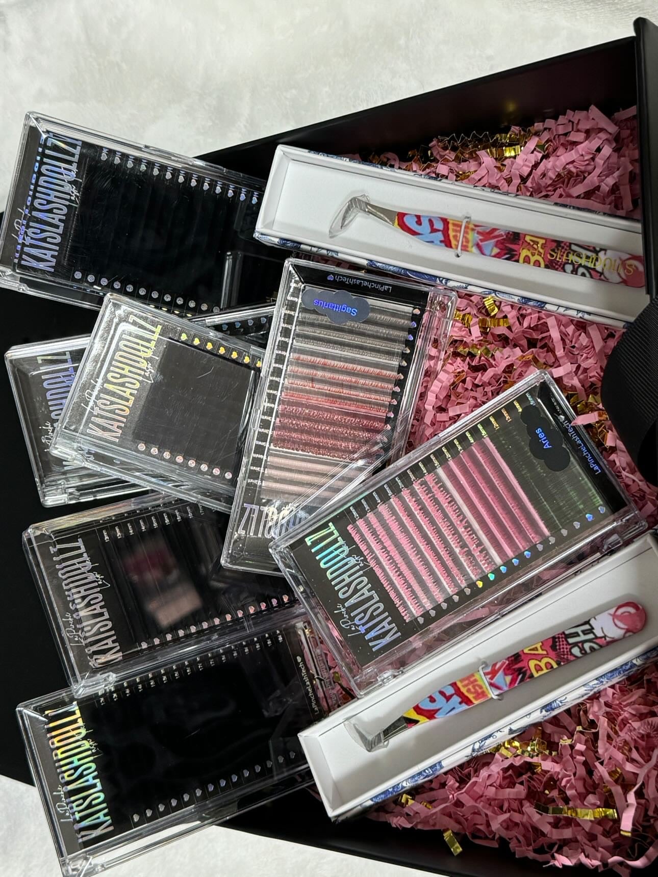 BRAND AMBADSSADOR for BA ONLY lash box AND MYSTERY BOX FOR CUSTOMERS