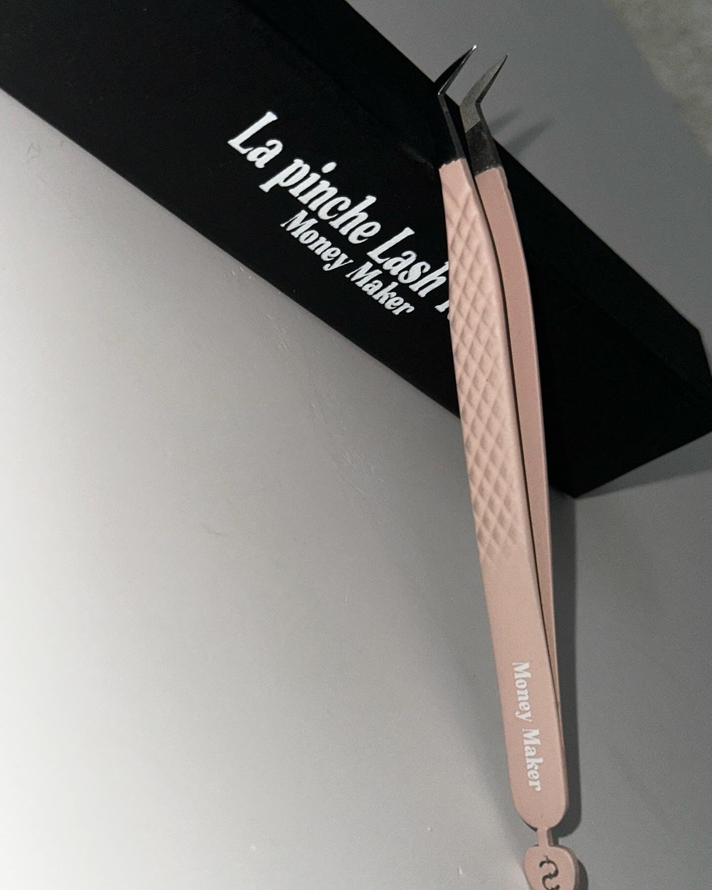 Money Maker Tweezer