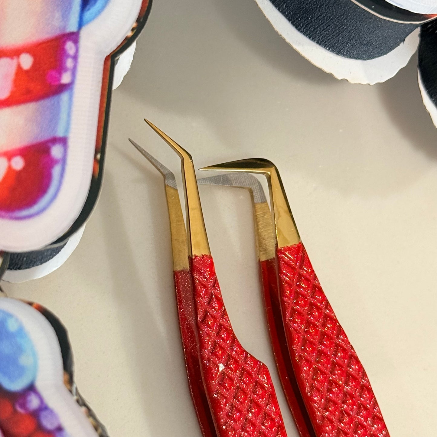 Gingerbread duo tweezers