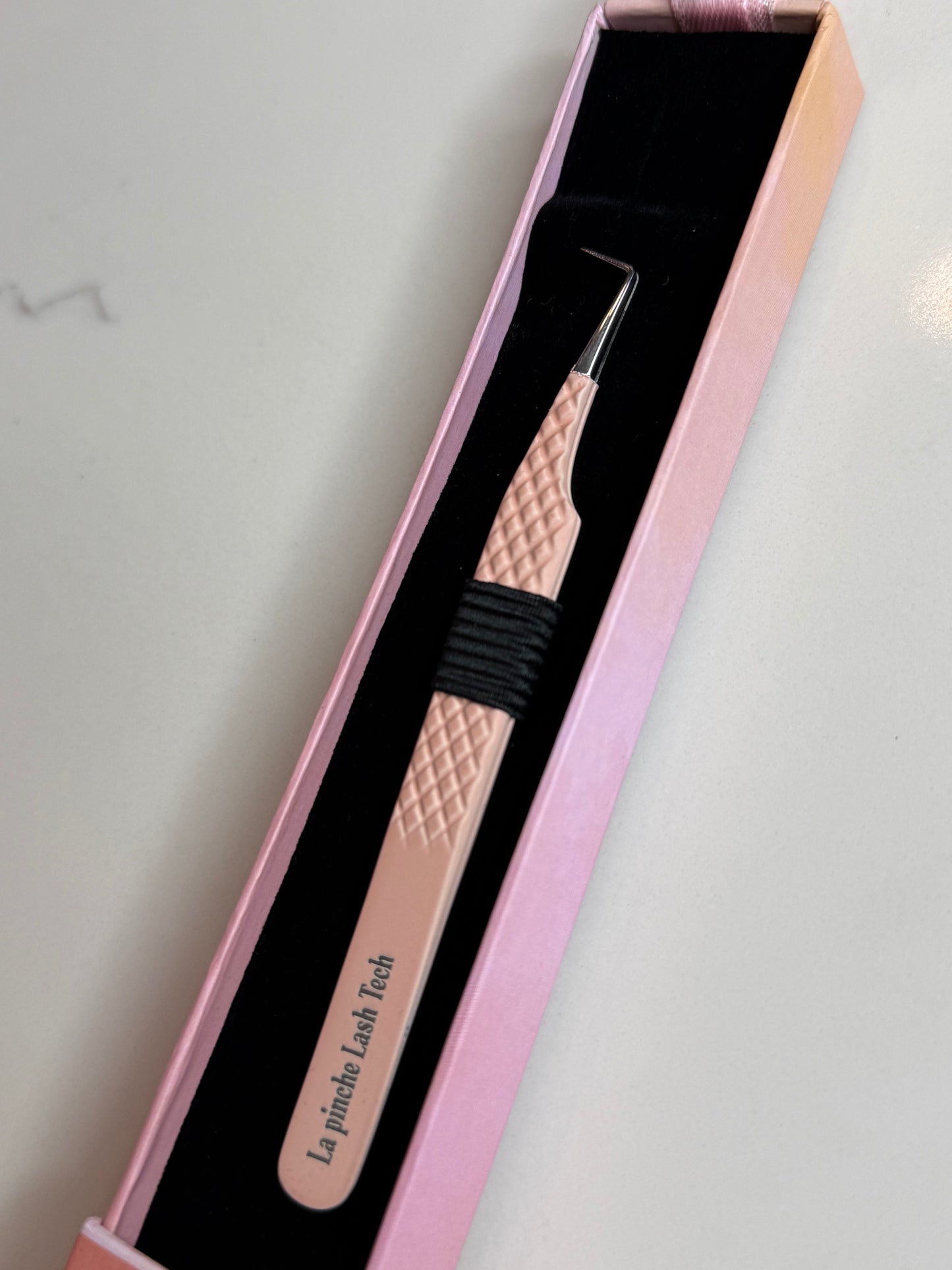 23 slim volume tweezers