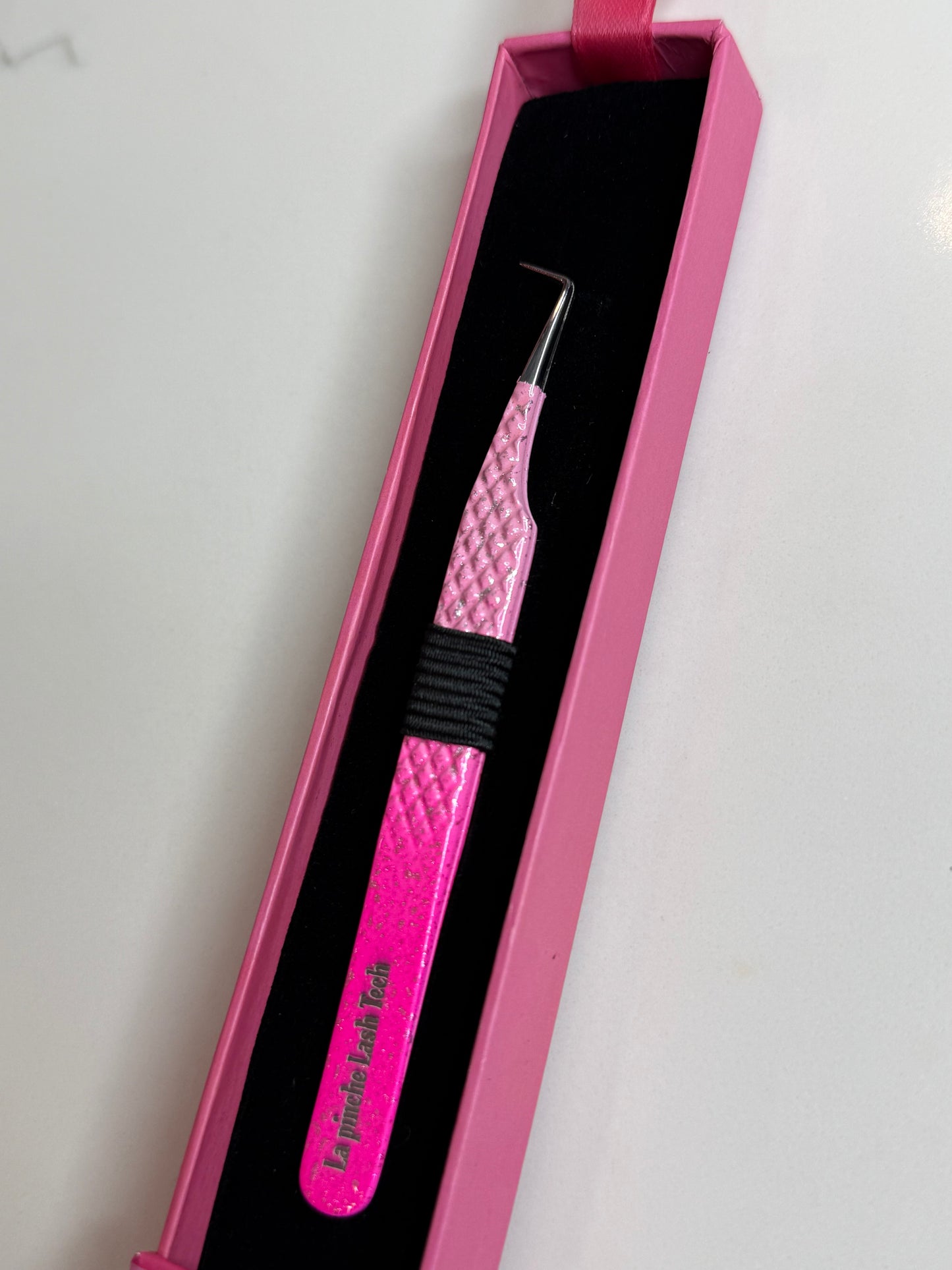 23 slim volume tweezers