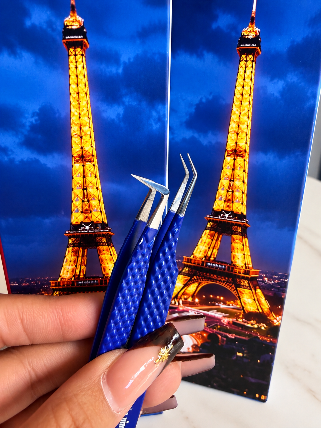 PARIS ♡