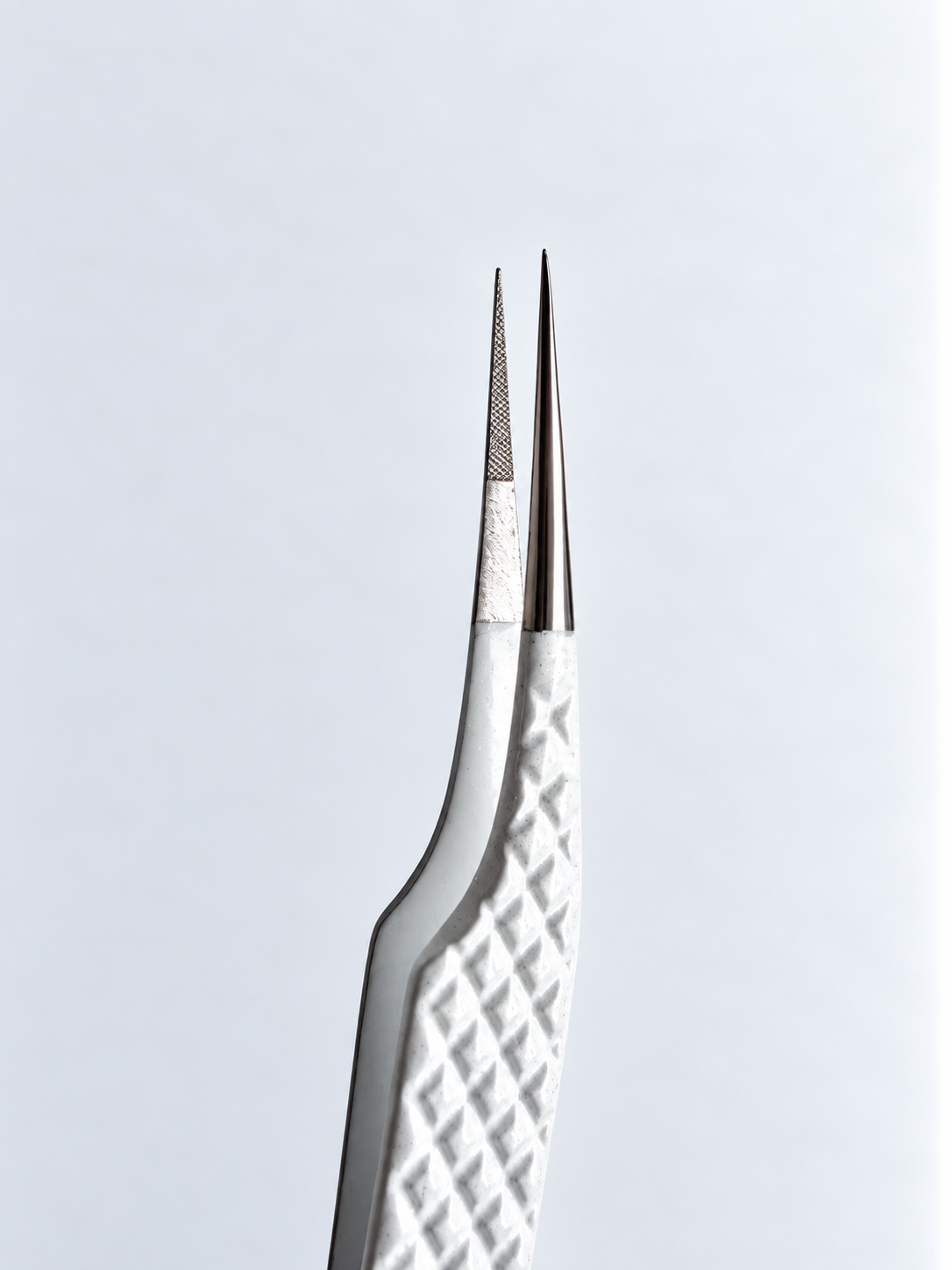 STRAIGHT PRECISION ISOLATION TWEEZER ♡